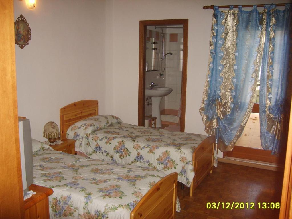 Antico Albergo Sant'Antonio Fonzaso Pokój zdjęcie