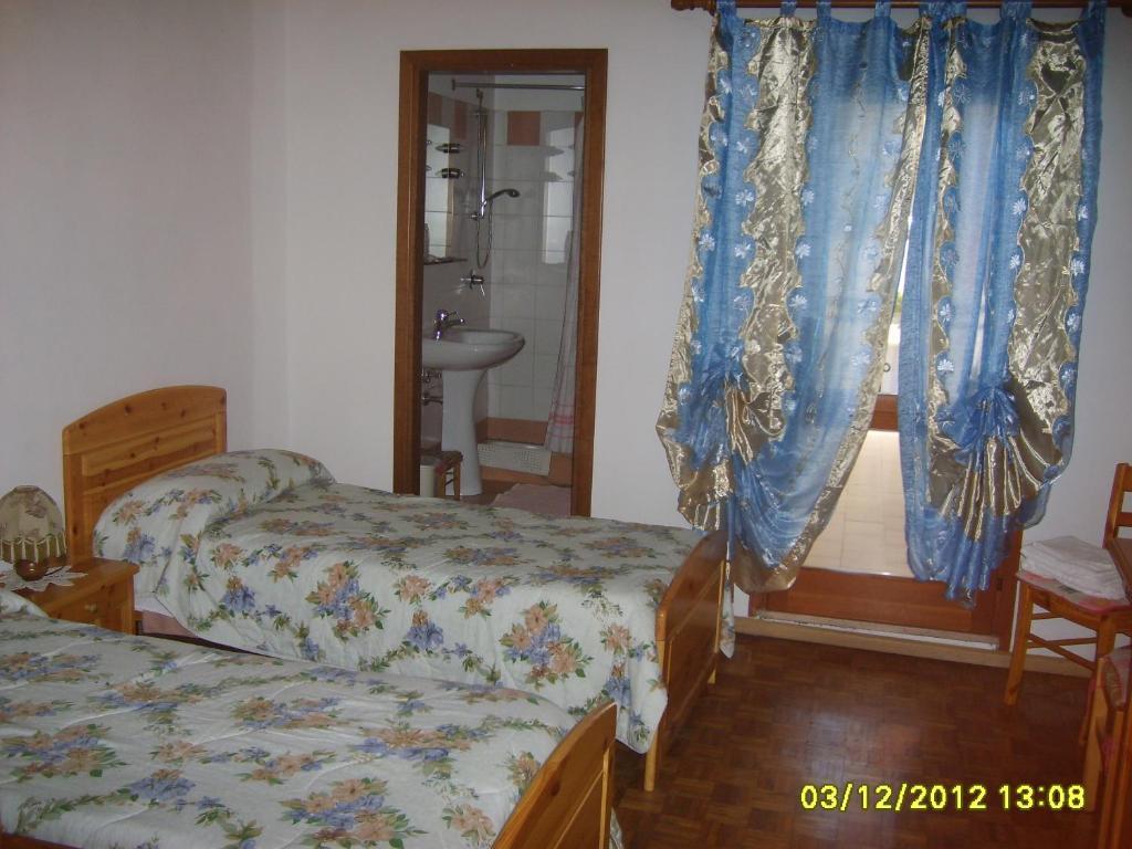 Antico Albergo Sant'Antonio Fonzaso Pokój zdjęcie